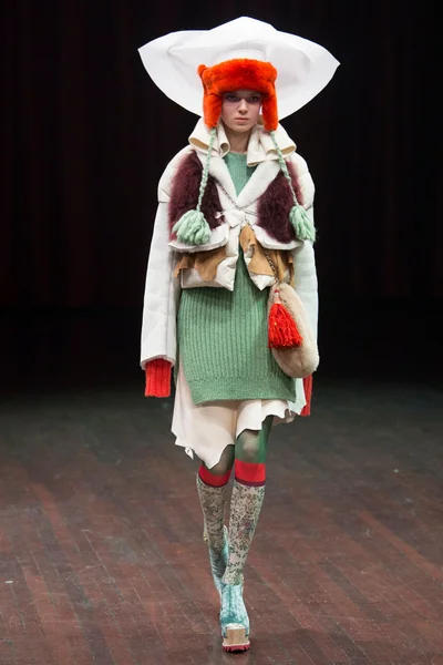 Look 22